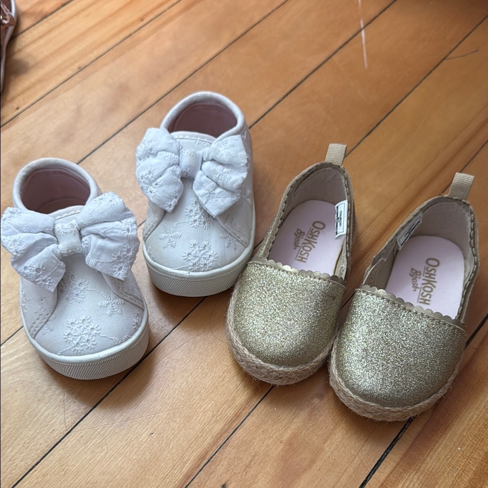 OshKosh B'gosh White and Gold Dress Shoes for baby